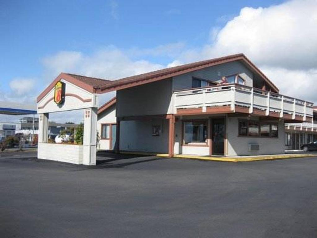 Super 8 By Wyndham Fort Bragg Bagian luar foto